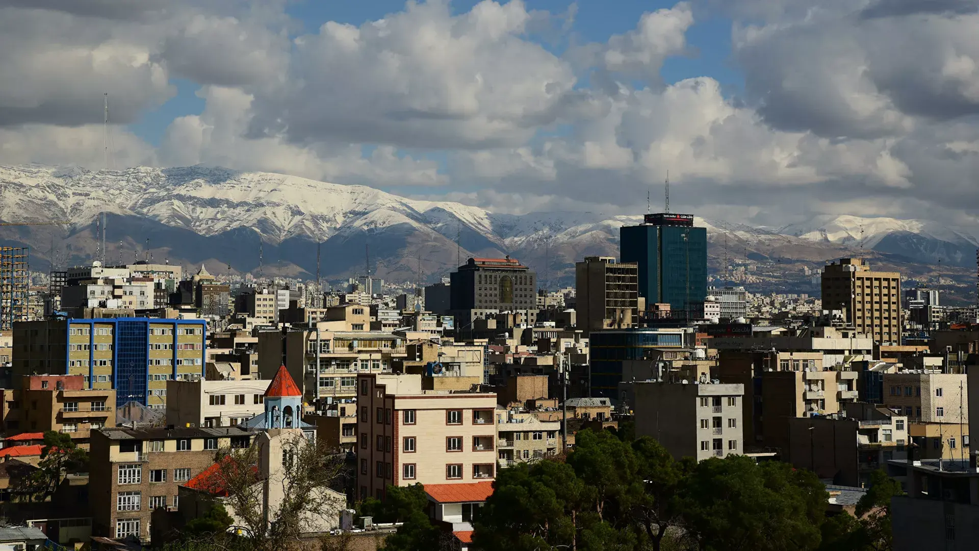 Тегеран фото. Город Тегеран 2021. Иран. Иран 2021 города.