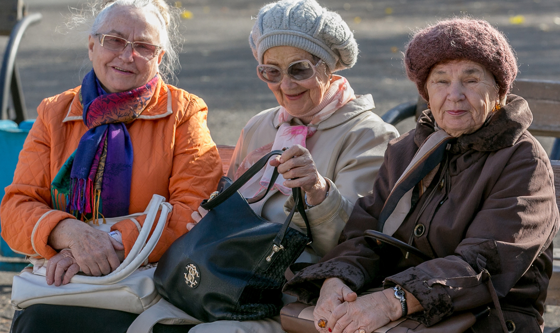 Пенсионерам разовые выплаты в январе 2022 ждать или нет. Выплатят ли по 15 или 20 тысяч рублей пожилым людям, что известно о новых путинских выплатах?