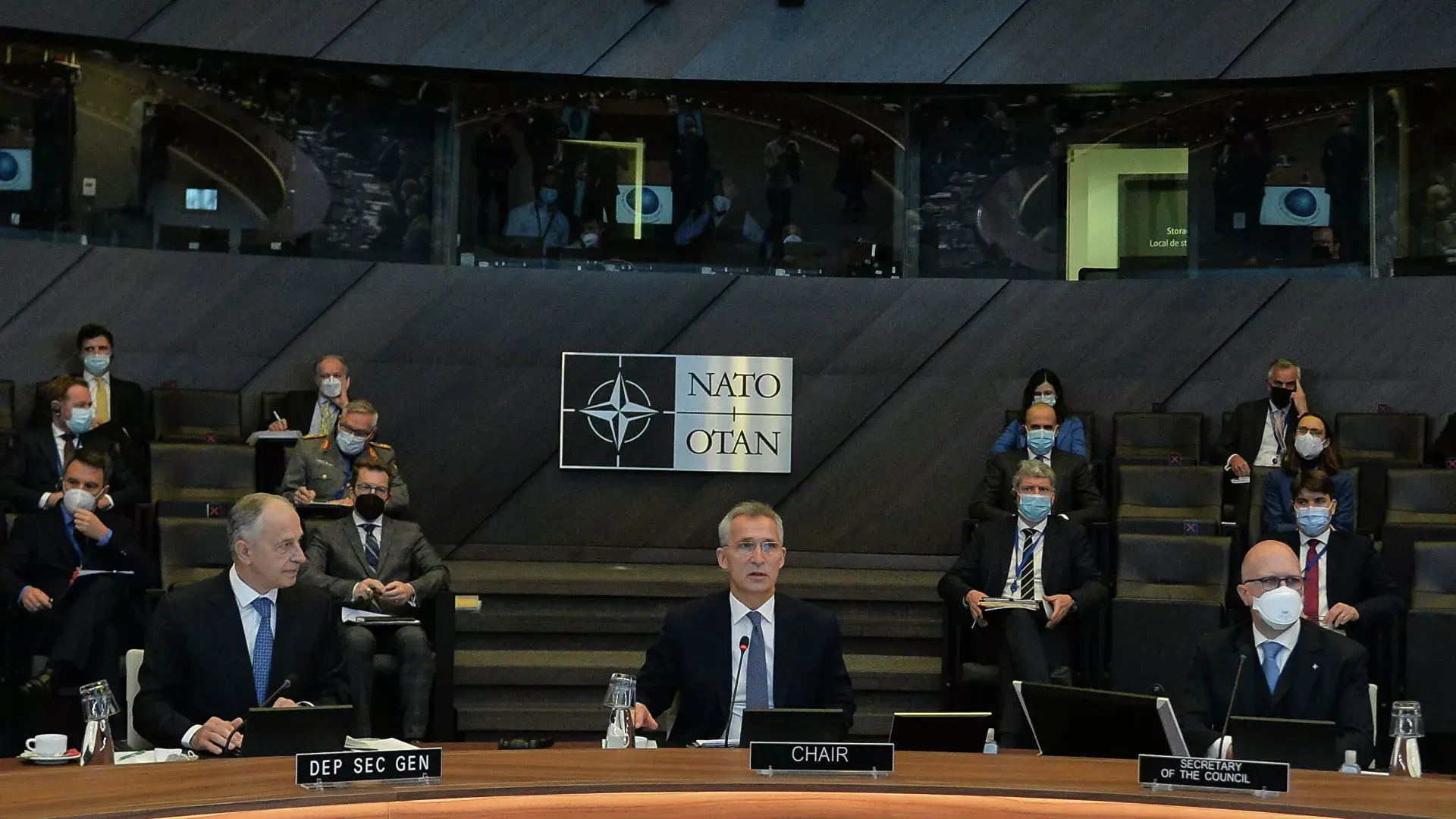 Что говорит нато о россии. НАТО заседание 2022. Заседание совета Россия–НАТО 2022. Переговоры Россия НАТО январь 2022. НАТО заседание 2002.