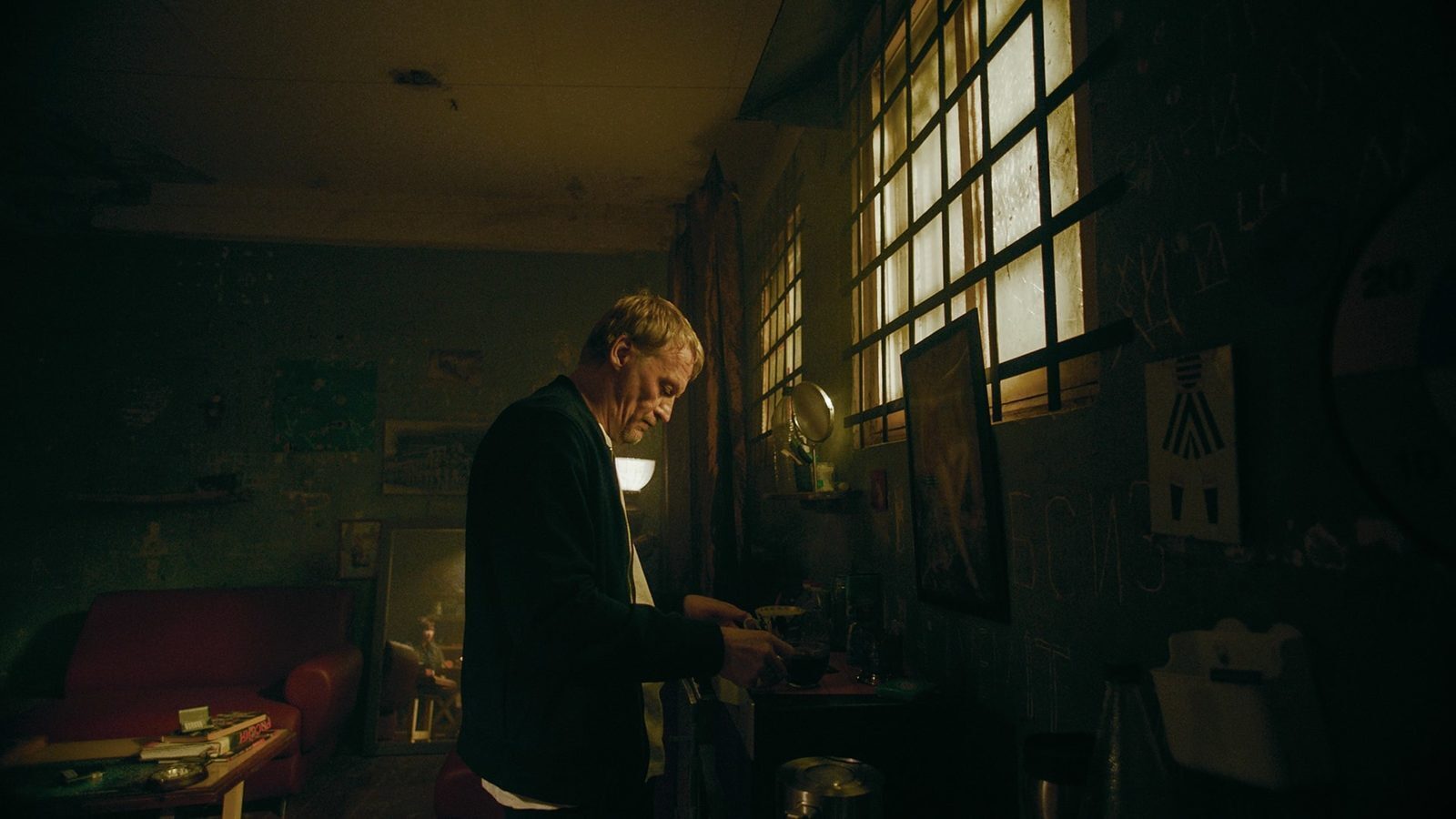 Сериал "Ваша честь" 20212022 (1 сезон) смотреть онлайн