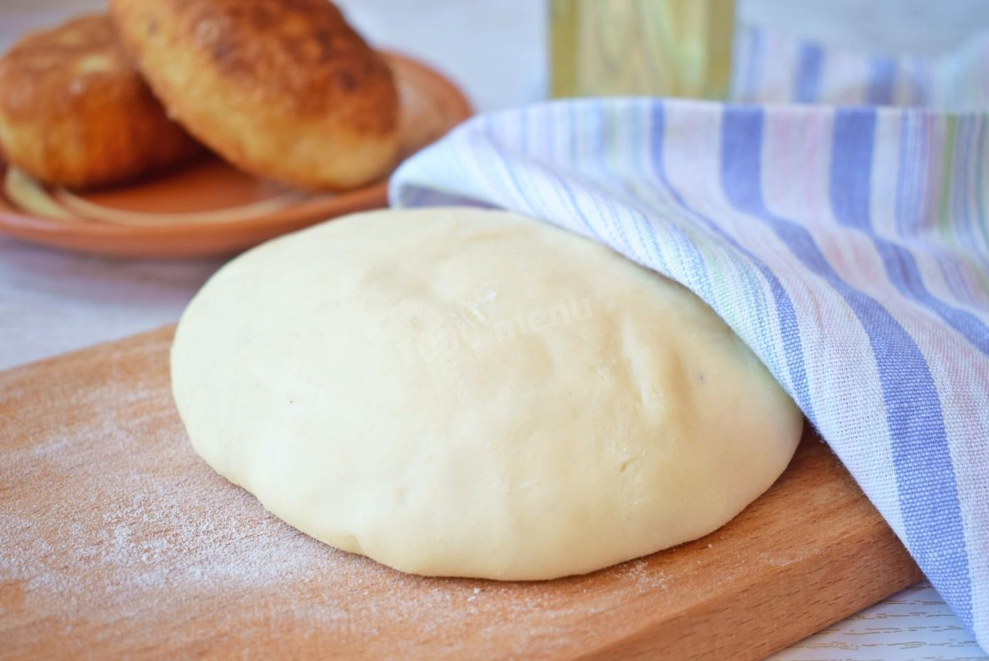 Тесто для пирогов дрожжевое на молоке с сухими дрожжами в духовке рецепт фото пошагово классический