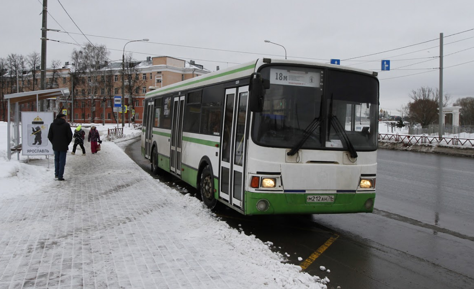 Транспорт ярославль. Автобус 19 Ярославль. Общественный транспорт Ярославль. Автобусы города Ярославль. Автобус 18 Ярославль.