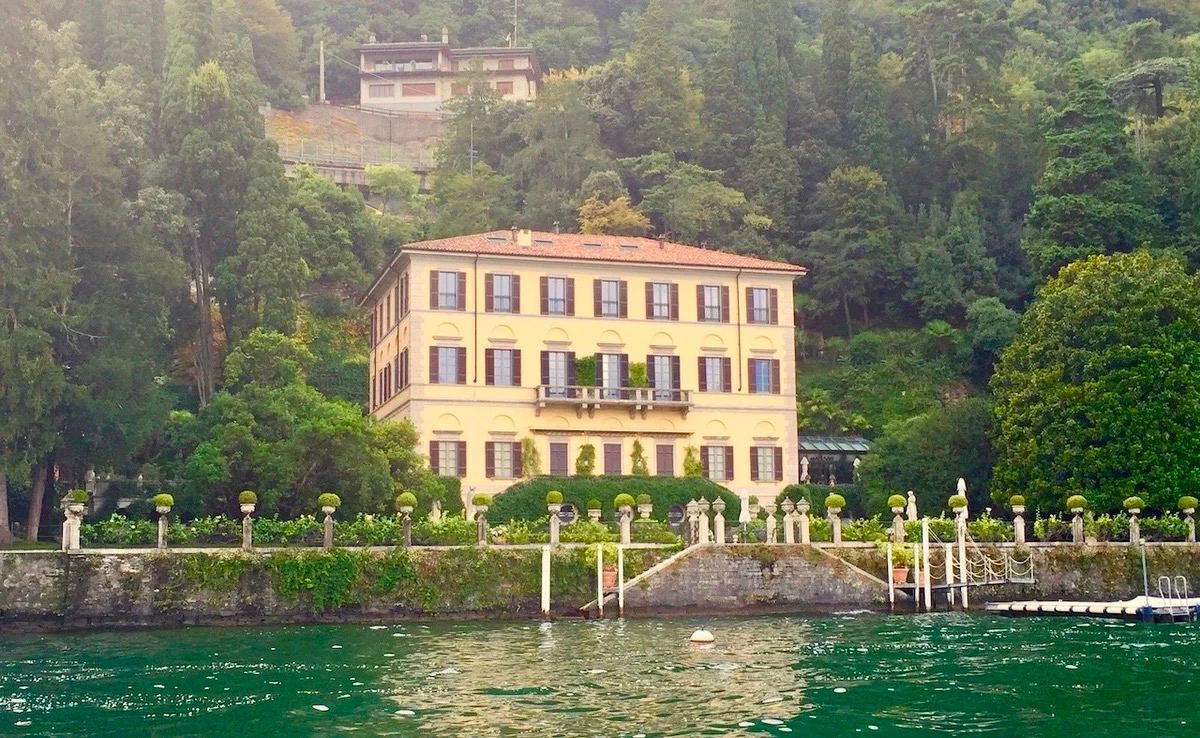 Дом соловьева на озере комо италия фото