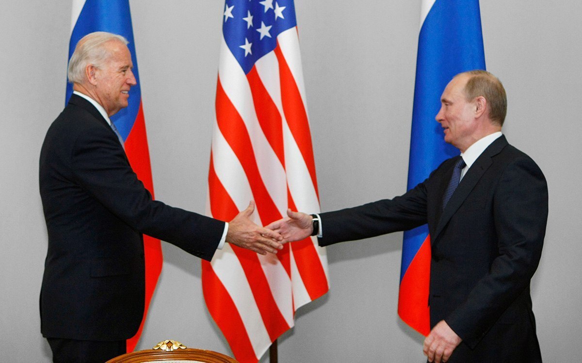 США & РУССИА