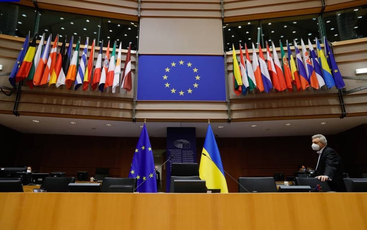 Членство украины. Саммит Украина ЕС. Саммит Евросоюза 2022 Украина. Вступление Молдавии в Европейский Союз.