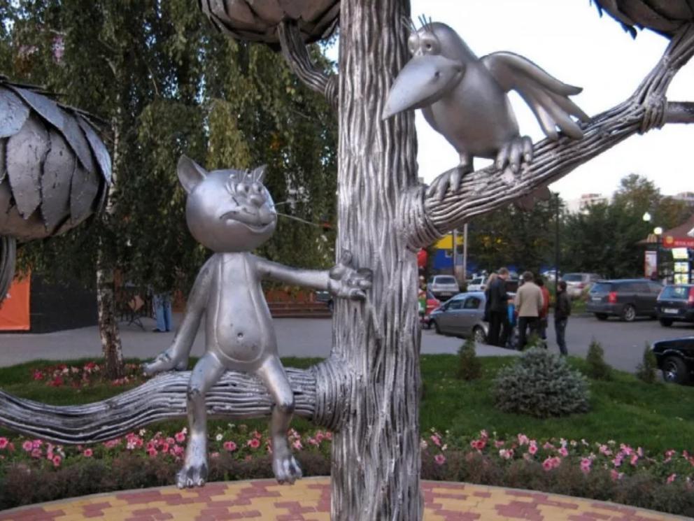 Фото памятника котенку с улицы лизюкова в воронеже фото