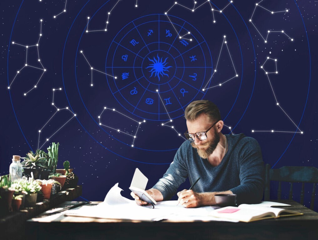 Гороскоп на апрель 2022 года - для всех знаков зодиака, женщины и мужчины. Астрологический прогноз на месяц по дате рождения