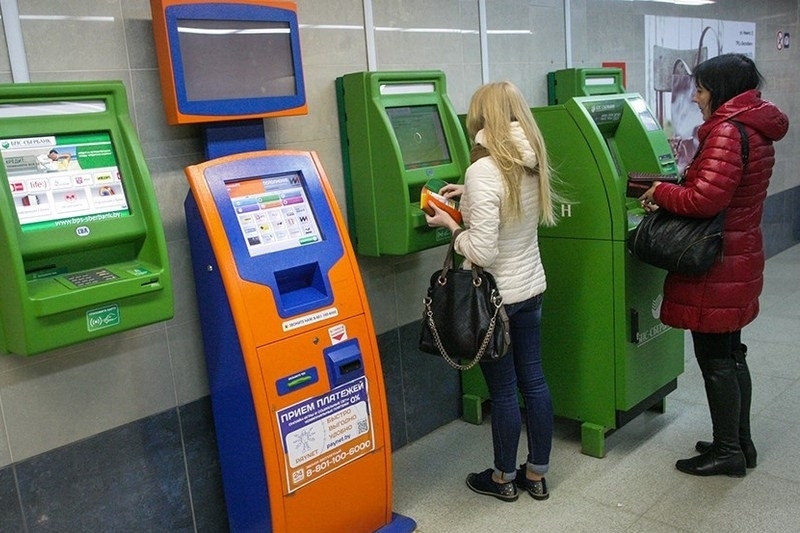 Платежи через терминалы – стоит ли пользоваться?