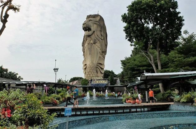 Необычные скульптуры: 5 самых высоких арт-объектов со всего мира