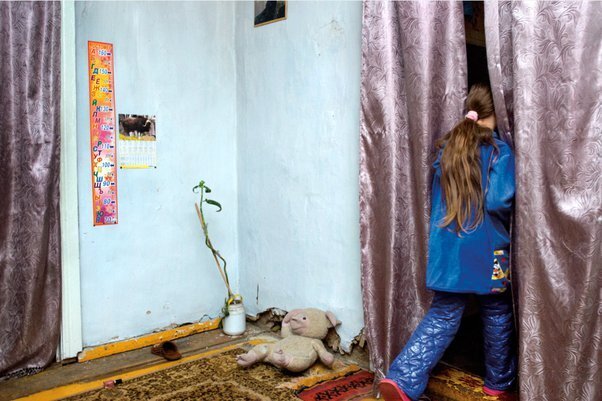 Уровень бедности в России в 2020–2022 годах. Отсутствие содержания в доме, тесное пространство, беспорядок. Насколько плоха бедность в России?