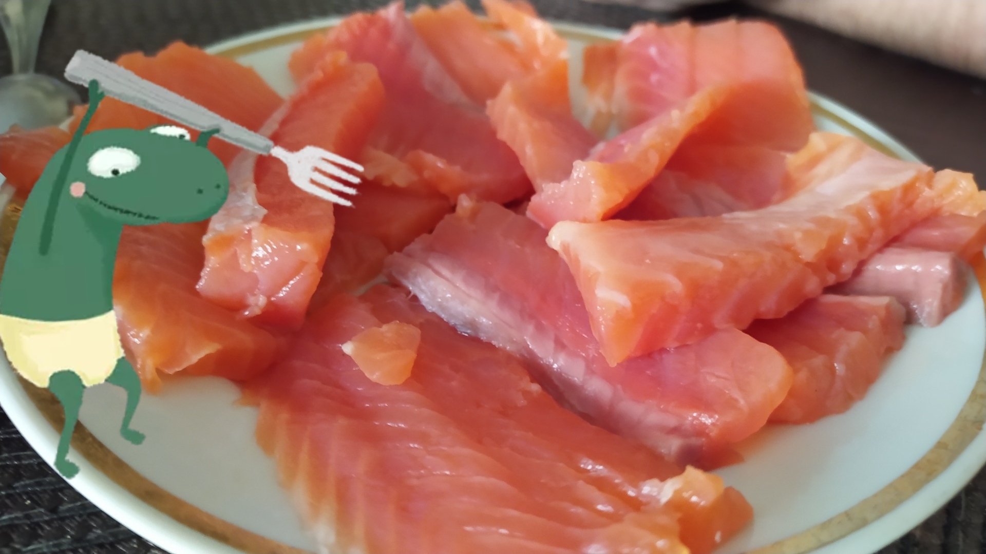 Форель, тунец или лосось?