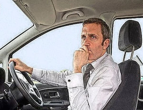  Будет ли нарушением, если обогнать через сплошную, но во время начала и окончания маневра была прерывистая?