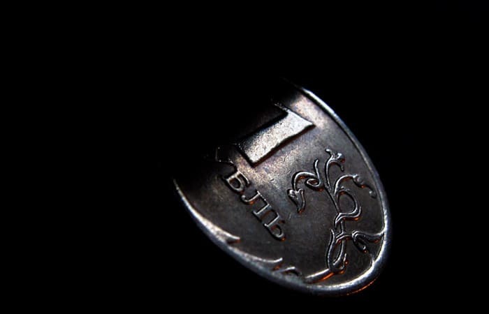 Экономист Зубец назвал дефолт лучшим вариантом для России