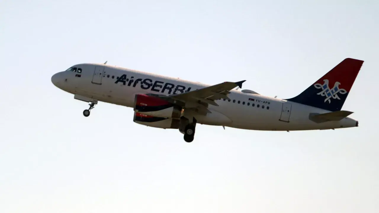 Рейс Белград — Москва сел в Шереметьево после сообщения о минировании