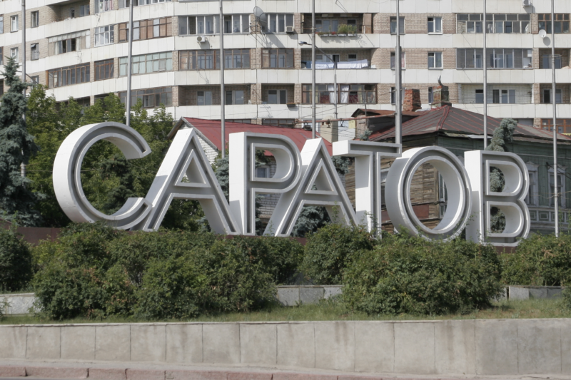 Пожарные тушили загоревшийся автобус