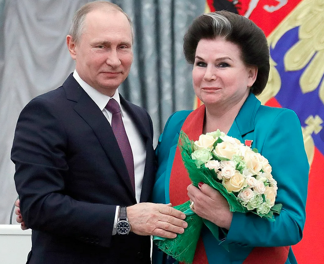 "От народной любви - к народной критике" Почему легенда и народная любимица Валентина Терешкова голосовала "ЗА" повышение пенсионного возраста