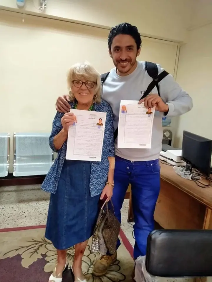 Ей - 82 года, ему — 36! Любовь на закате жизни: счастливый брак или пенсионерка попала в лапы брачного афериста? Разбираемся в ситуации