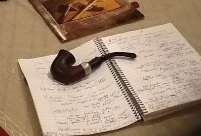 Узнай по описанию внешности героя произведений Агаты Кристи. Рост 5 футов 4 дюйма, голова яйцом. Предмет его особой гордости — роскошные, пышные усы.