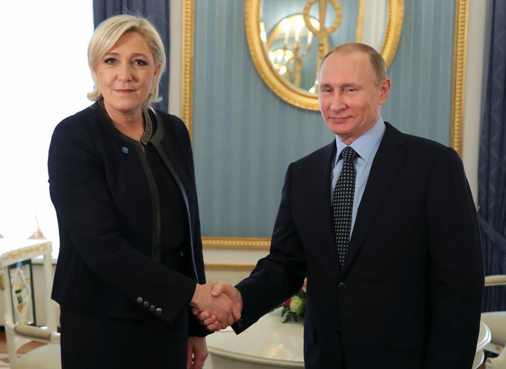 Протесты и беспорядки во Франции сегодня 11 апреля 2022: Выборы президента Франции-2022 результаты, на фоне беспорядков Макрон побеждает Марин Ле Пен