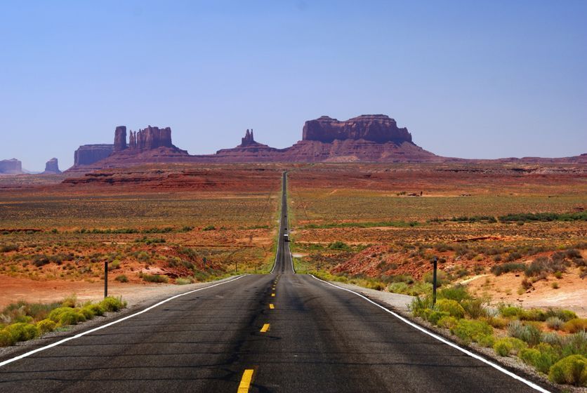 Отморозок избил и ограбил 72-летнюю бабушку. Он не учёл одного... Настигнет ли карма злодея?