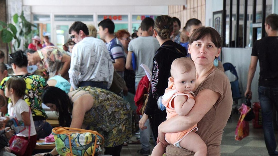 Общая беда: помощь беженцам из Донбасса и с Украины.