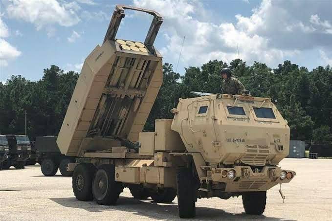 По чем гаубицы ко Христову дню