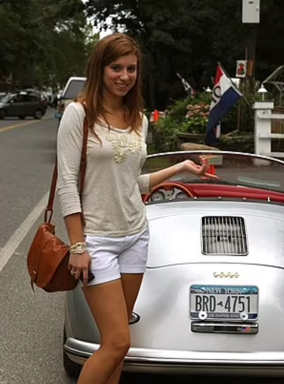 Гламурная дочка короля ассенизаторов Нью-Йорка расправилась с беспомощной старушкой. Удастся ли покарать преступницу? (фото, видео + теория заговора)