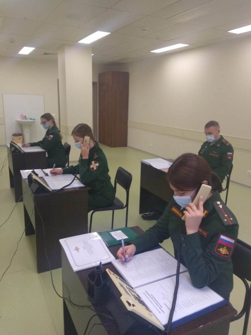 Опасность! Великобритания перешла красную линию. Запрос получен:, нам бы один Кинжал и три... нет, лучше 4 Калибра. Осколочно-фугасные.