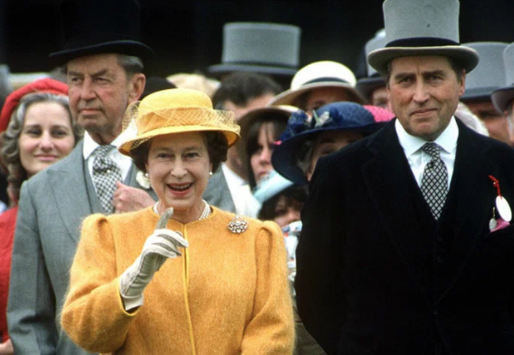 Принца Эндрю считают незаконнорожденным сыном королевы Елизаветты 2