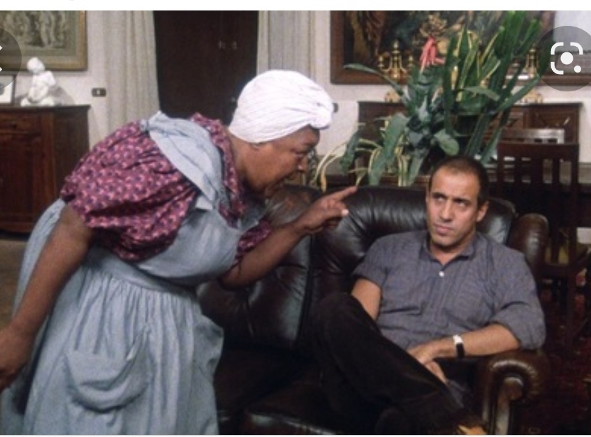 Эдит Питерс исполнившая роль экономки Мами в фильме, в жизни была?