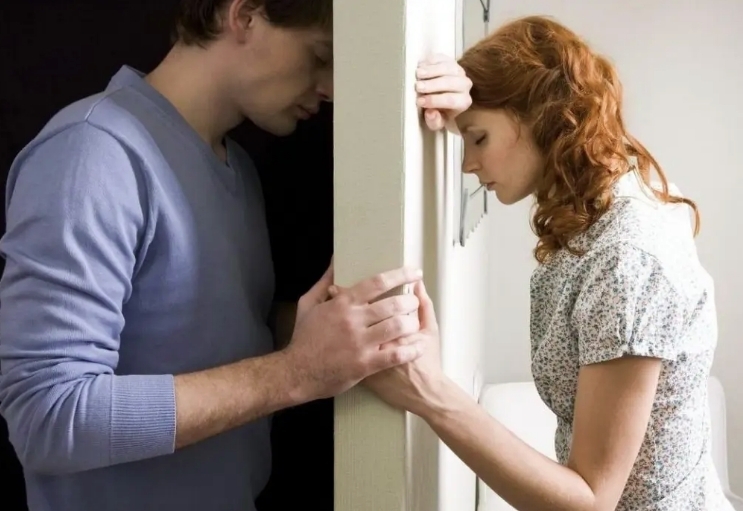 Так в чем же причина развода?