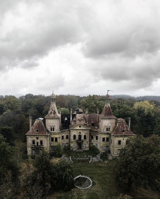 Aтмоcфеpные снимки мecт, гдe большe нeт людeй.