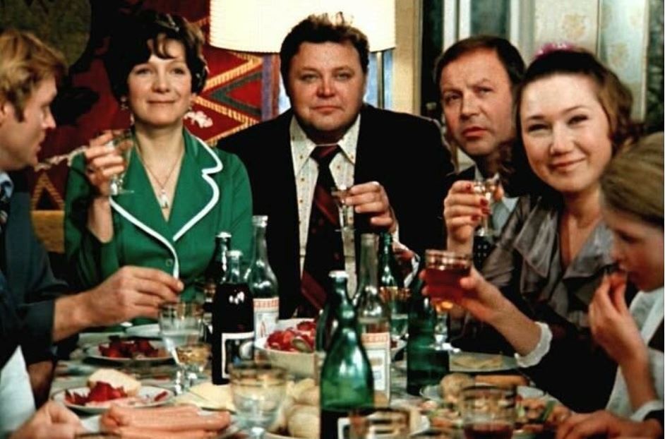 Какой кадр лишний?