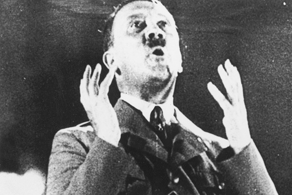 Неонацистов и военнослужащих Украины уличили в занятиях колдовством-черной магией