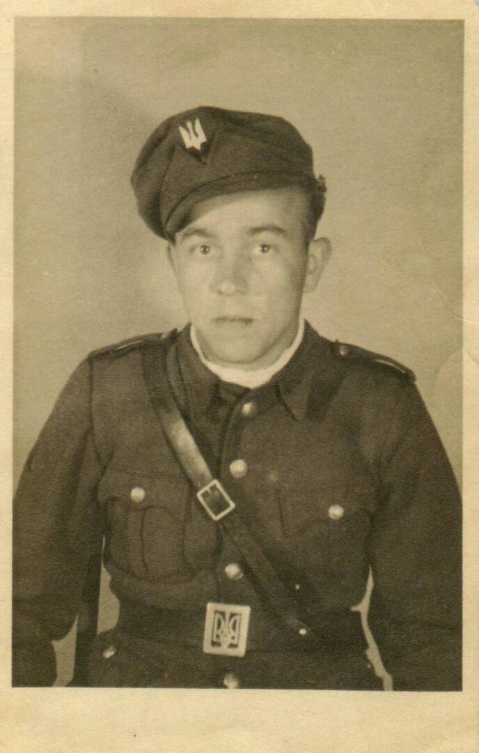 ⚡️Дуда нацист и учился диверсионно-террористическому делу в фашисткой Германии!!В интернете публикуют любопытные подробности биографии ...