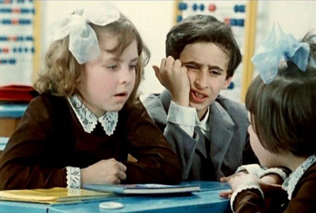 Какой кадр лишний? (4)