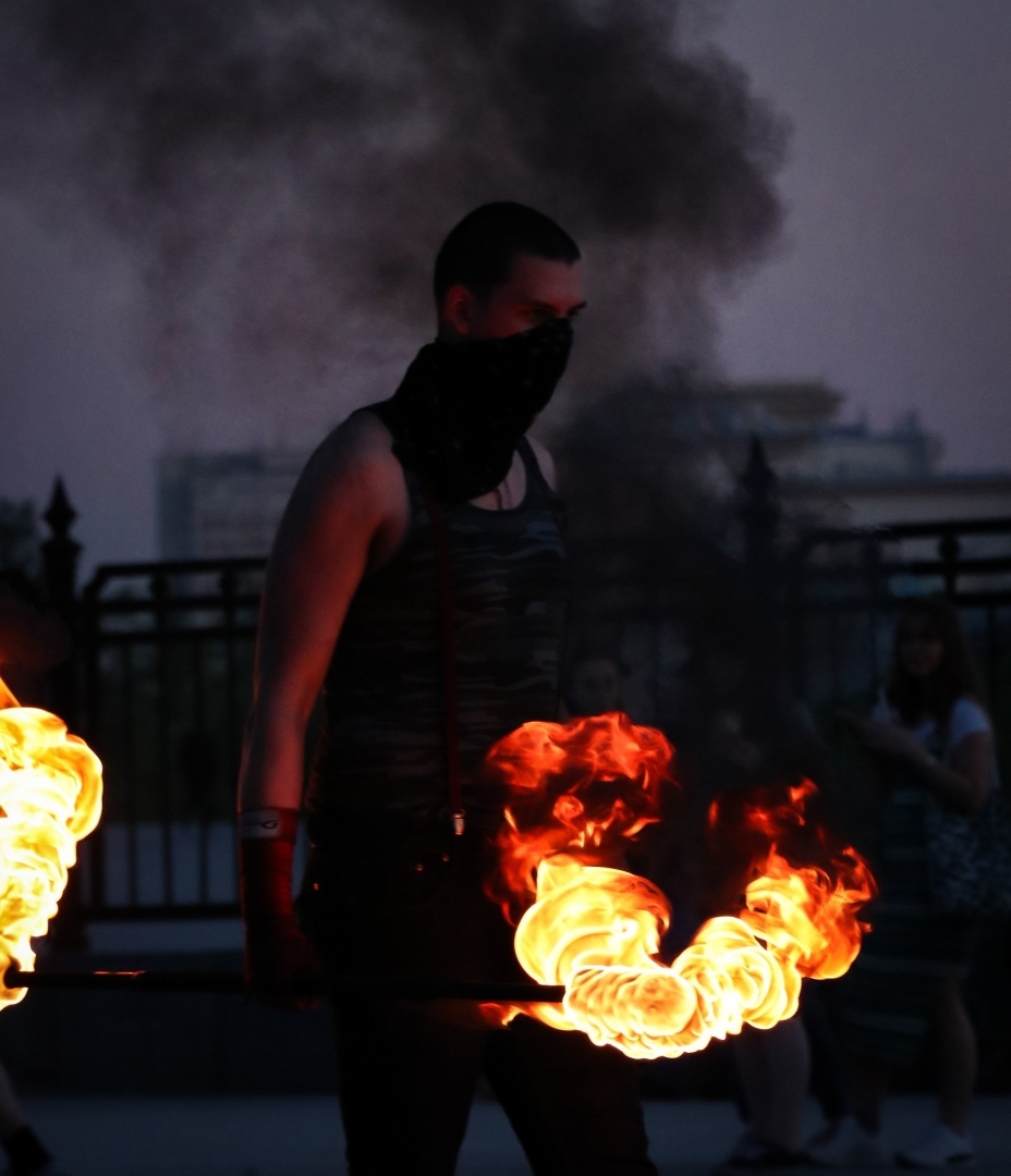 Огненное шоу: внутрянка (много фото)