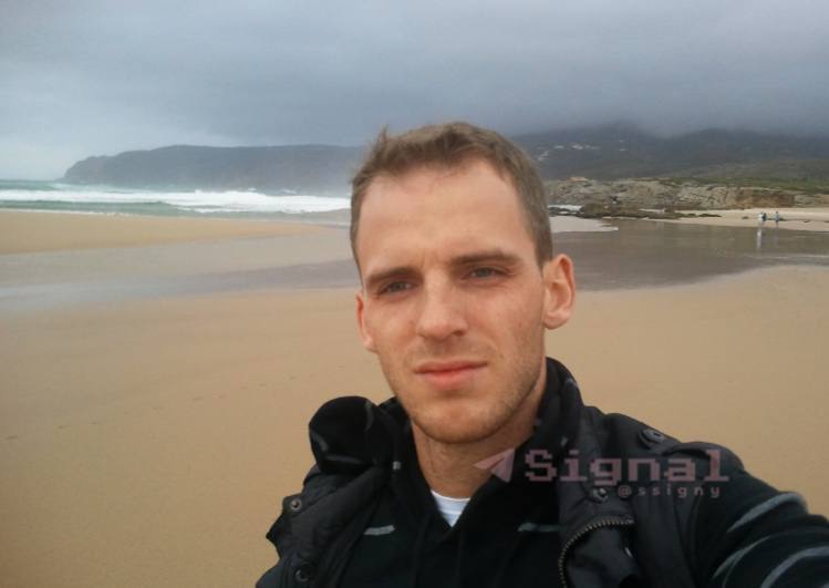 Четверо человек на видео, где обещают "не брать в плен" российских солдат и "уничтожать нацию" удалось опознать: