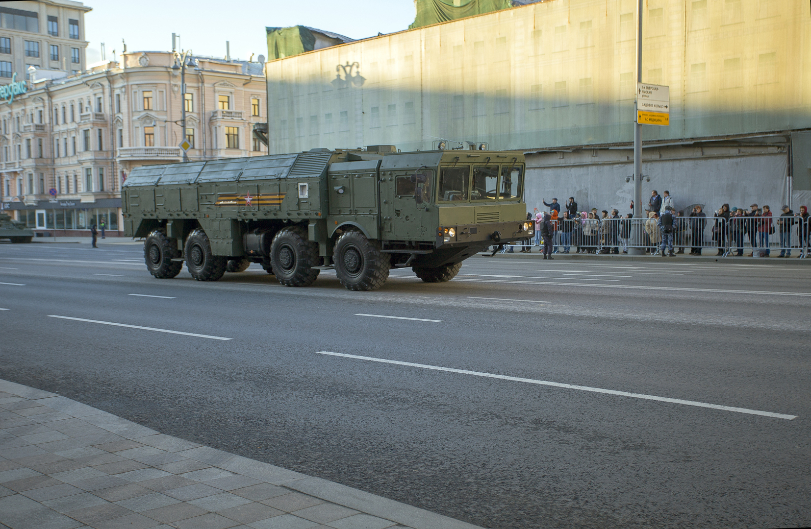 Военная техника на Тверской. Фотографии с репетиции дня Победы