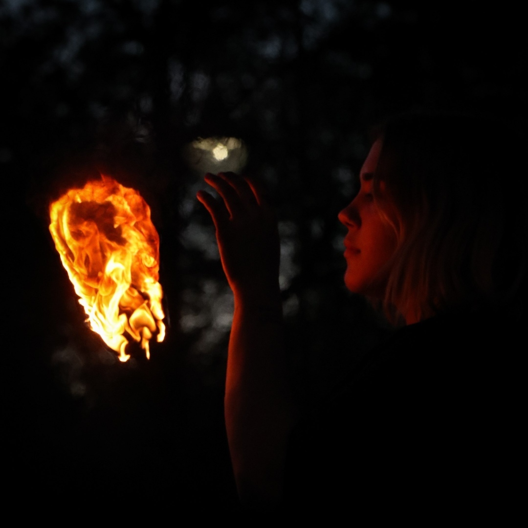 Огненное шоу: внутрянка (много фото)