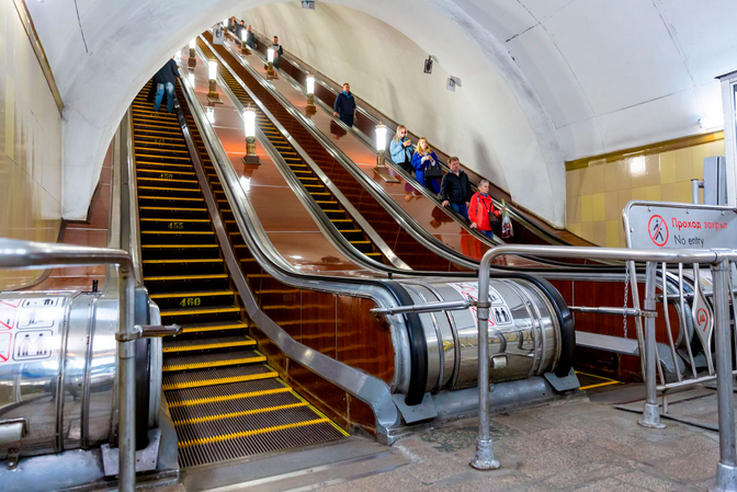 «Рижская». Янтарная станция снова в строю после реконструкции