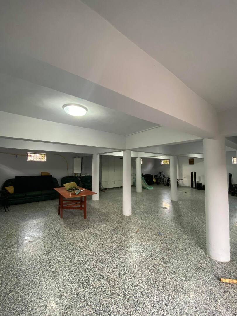 36 000 $ за 12 месяцев, Батуми, наём дома 300 кв.м., 3 км от моря