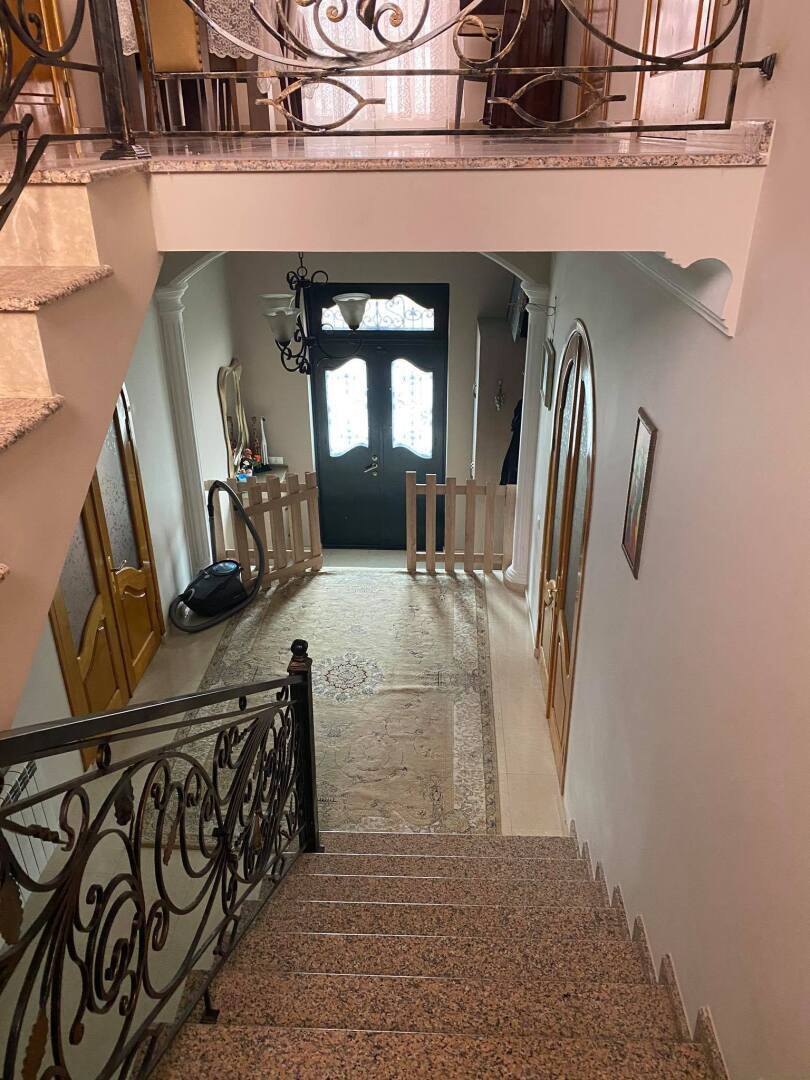 36 000 $ за 12 месяцев, Батуми, наём дома 300 кв.м., 3 км от моря