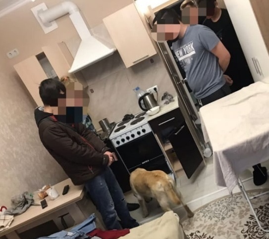 Еще одного мигрaнтa, торгующего нaркотикaми, зaдержaли в Крaснодaре.