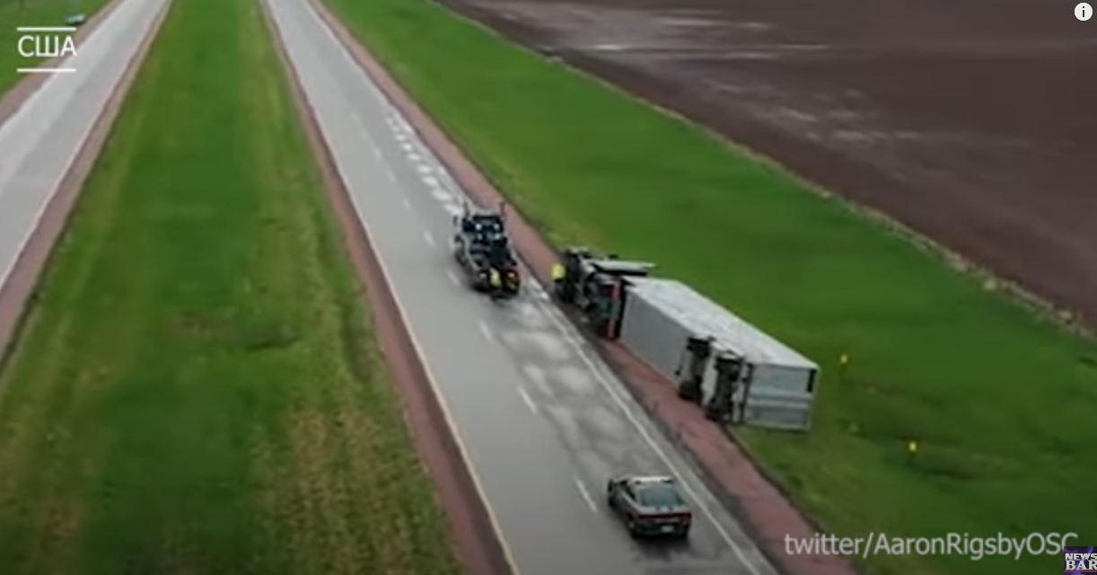 Бог дает последний шанс одуматься Месть природы в Америке. В США ураган поднял стену пыли в сотни метров. Песчаная буря накрыла Дакоту