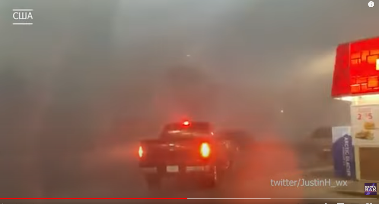 Бог дает последний шанс одуматься Месть природы в Америке. В США ураган поднял стену пыли в сотни метров. Песчаная буря накрыла Дакоту