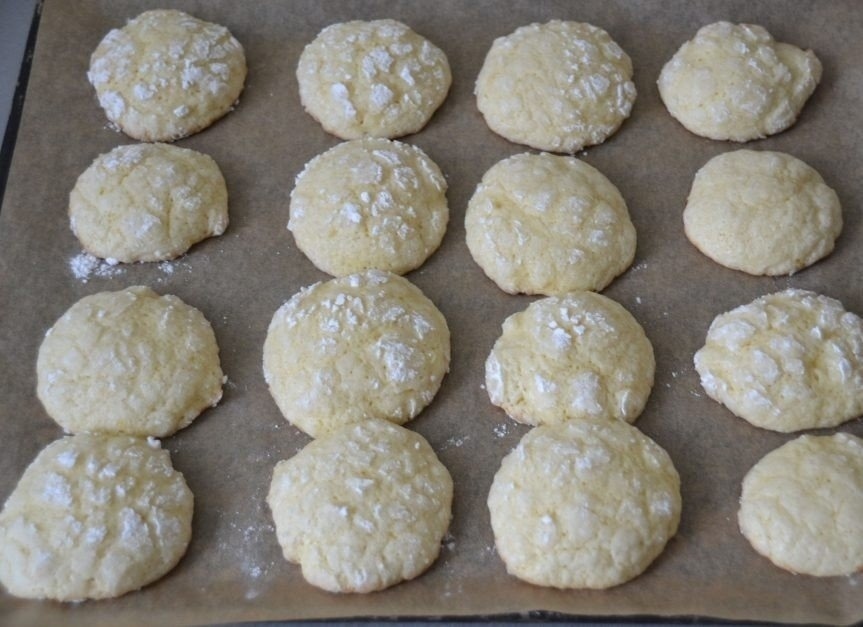 Boздyшнoe и нeжнoe лимoннoe пeчeньe