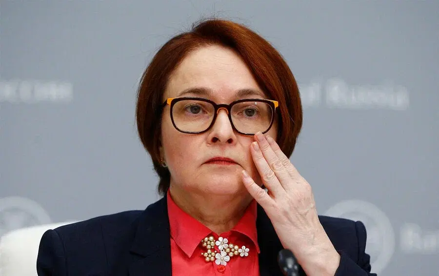 «Замороженные вклады»: Центробанк готовит реформу и не исключает, что государственное страхование вкладов ограничат