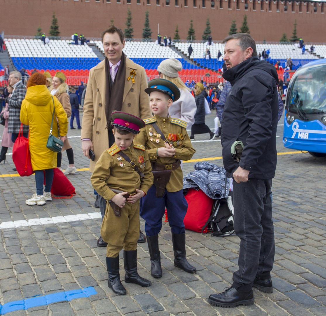 Парад Победы 9 мая. Фоторепортаж с трибуны