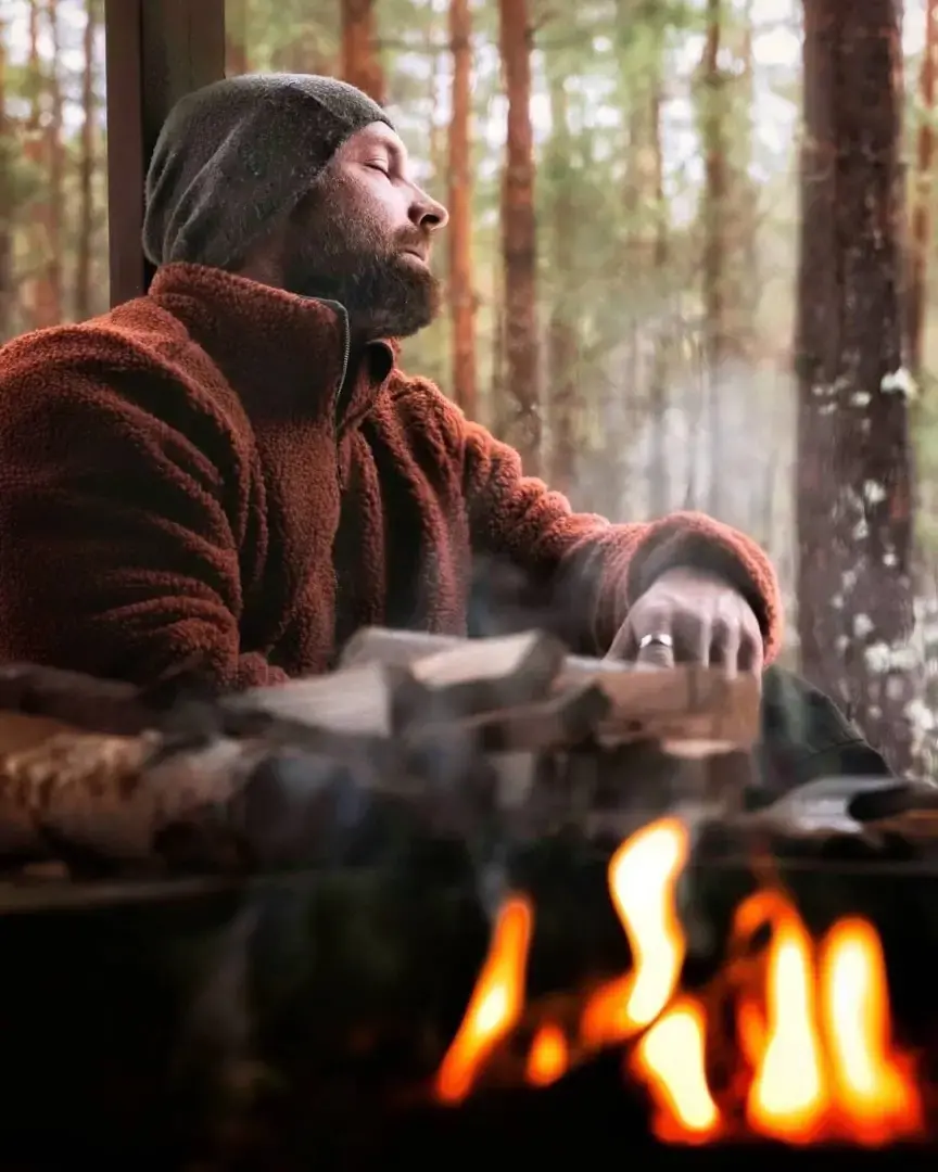 #Когда ты будешь ценить то, что у тебя есть, а не жить в поиске идеалов, тогда ты по- настоящему станешь счастливым. # ***Ницше***